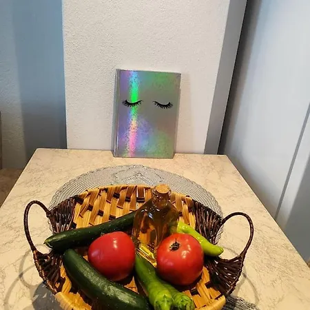 זגורה Isidora Apartments מראה חיצוני תמונה