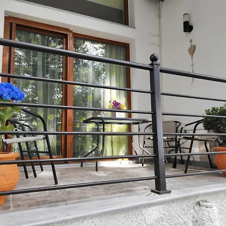 זגורה Isidora Apartments מראה חיצוני תמונה